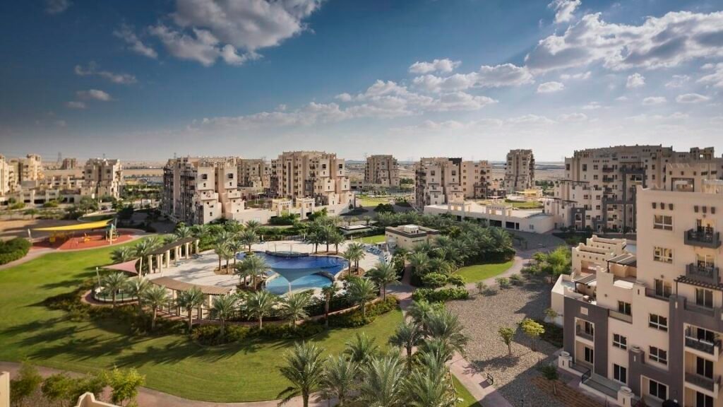 Buying Property in Dubai Pros and Cons: 2026 Guide